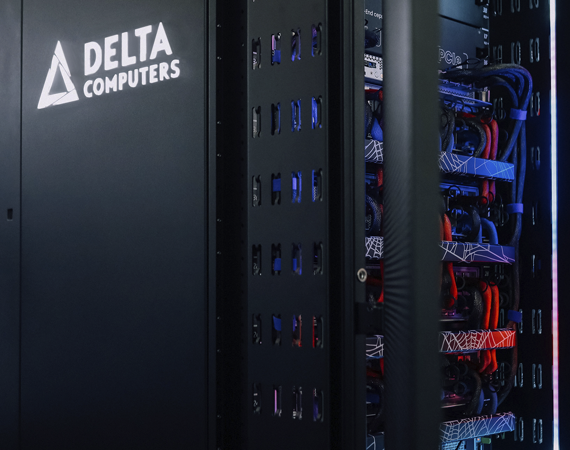 Восьмипроцессорный сервер Delta Spider прошел тестирование с РЕД ОС